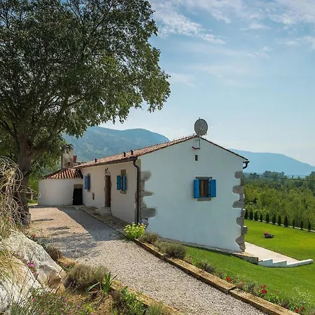 Holiday home Elia *